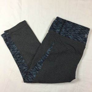 Athleta gray blue medium cropped pants